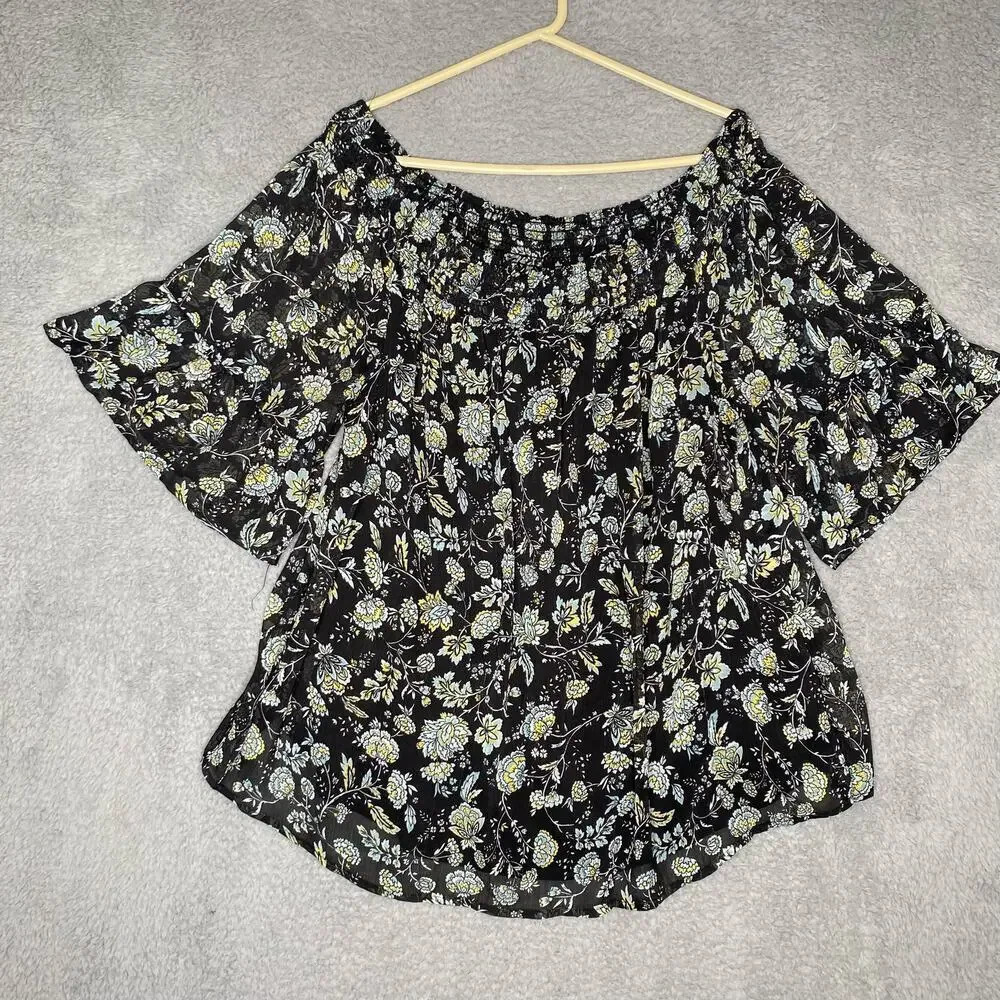 Torrid off the shoulder black floral blouse girly feminine ruffle whimsigoth 3X